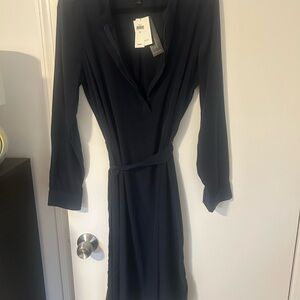 Elegant Black Long-Sleeve Dress